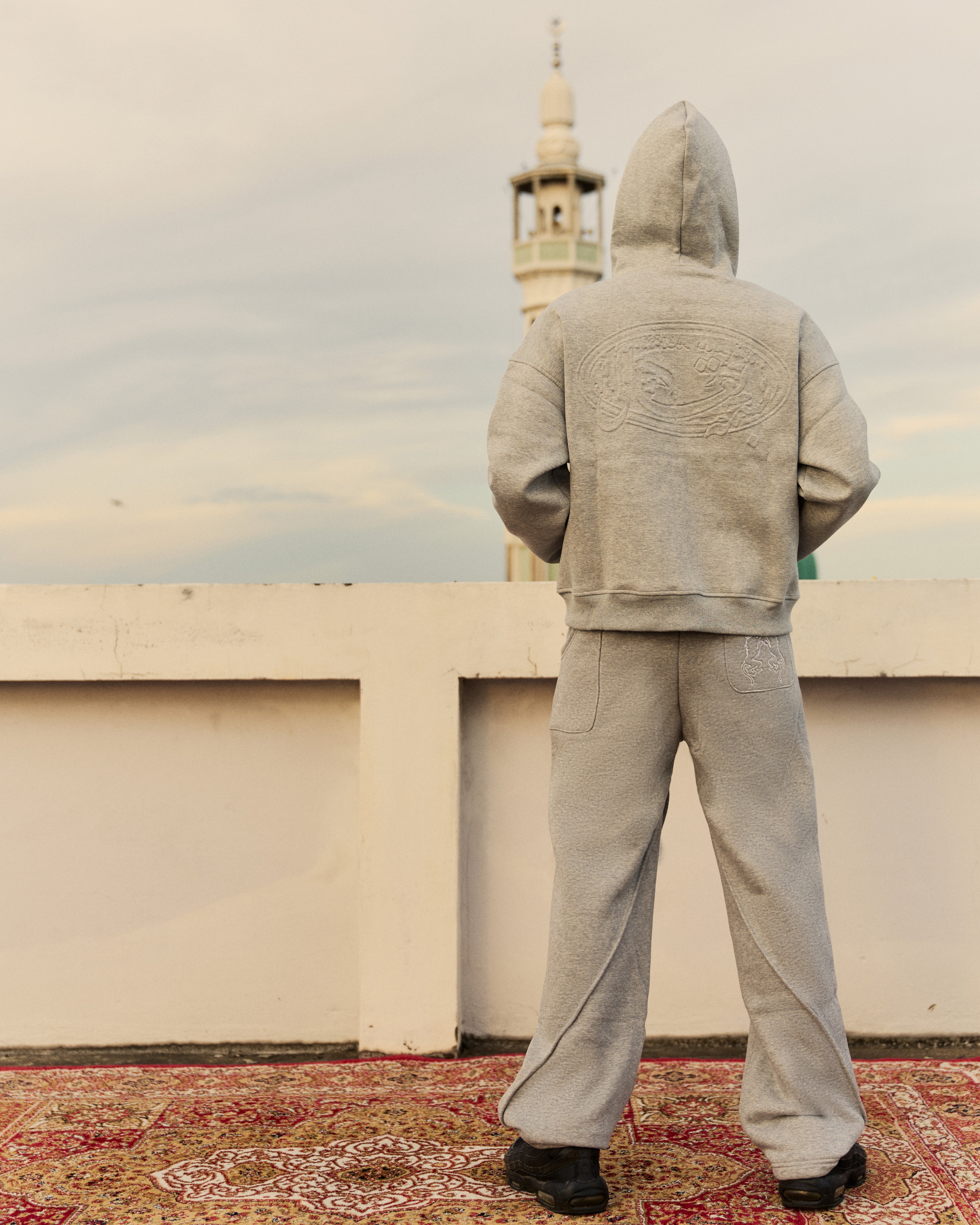 MOROC EMBOSSED HOODIE