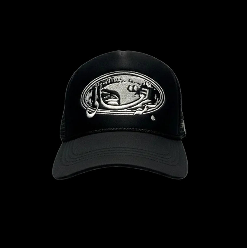 Trucker hat